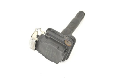 Bobina de inducție de &amp;icirc;naltă tensiune AUDI A6 4B2, C5 2005 OEM: 0040100013,058905105 | 11826103 foto