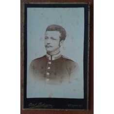 Fotografie tip CDV, militar cu mustata, perioada primului razboi mondial
