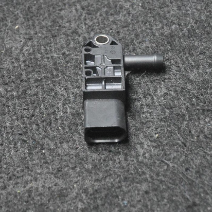 Senzor de presiune DPF VW PASSAT B7 362 2010 OEM: 076906051B 2276361