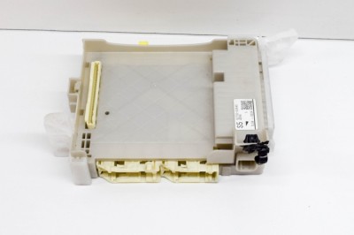 Modul de confort TOYOTA YARIS _P13_ 2018 OEM: 82730-52K40,7L04-0834 14822922 foto