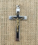 VRCHI CRUCIFIX-PANDANTIV DIN METAL