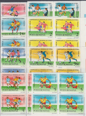 ROMANIA 1990 LP 1237 TURNEUL FINAL C.M. FOTBAL ITALIA BLOCURI DE 4 TIMBRE MNH foto