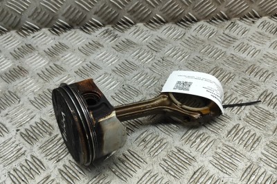 Piston NISSAN MURANO II Z51 2007 OEM: 121004W00C,A2010JP00C | 30717770 foto