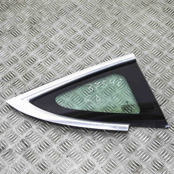 Geam lateral dreapta spate TESLA MODEL 3 2020 OEM: Sedan | 15525687