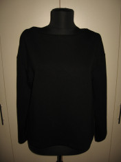 Bluza neagra H&amp;amp;M frumoasa Mar L foto