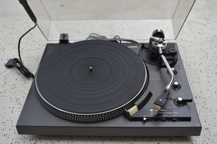 Pick up Technics SL 1900