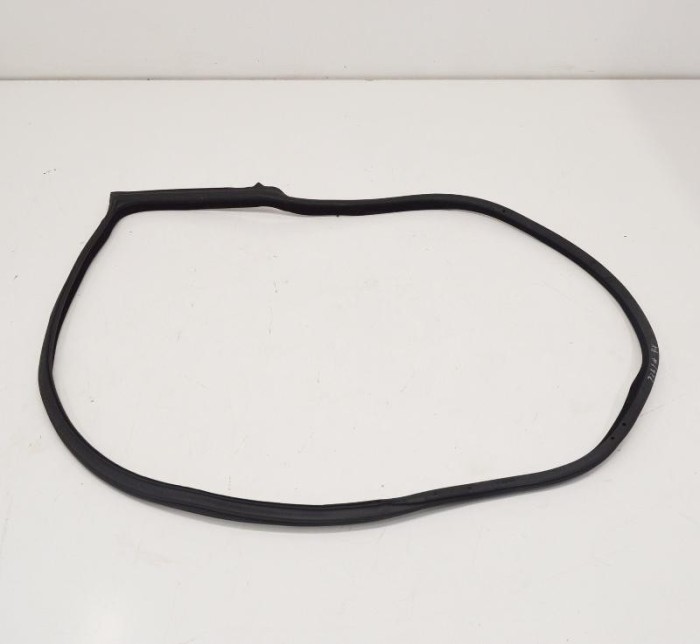 Garnitura ușă st&acirc;nga față BMW 4 Coupe F32, F82 2013 OEM: 7279741 | 3570459