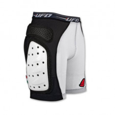 Pantaloni scurti cu protectii enduro motocross UFO