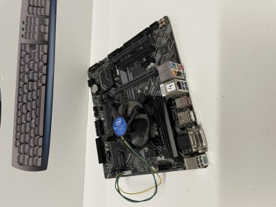 Kit Placa de baza Gigabyte B360M D3H cu CPU I5 8400, garantie 6 luni foto