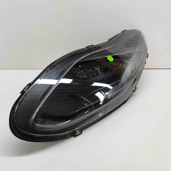 Far st&acirc;nga față ASTON MARTIN DB11 2022 OEM: Cabrio | 25938977