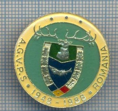 AX 144 INSIGNA VANATOARE SI PESCUIT SPORTIV PERIOADA RSR -A.G.V.P.S -1948-1988 foto