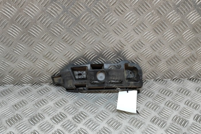 Suport bara de protecție dreapta spate SKODA SUPERB III 3V3 2018 OEM: 3V5807394A 27889413