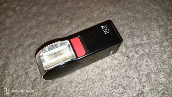 Flash blitz Osram SC18 servo flash
