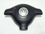 Cumpara ieftin Airbag volan Volkswagen Golf 4 1.9 AXR 3B0880201BK 1997-2004