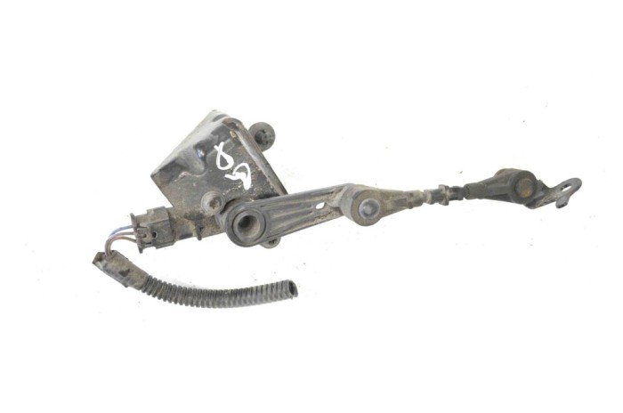 Senzor de nivel &icirc;nălțime dreapta față JAGUAR E-PACE X540 2018 OEM: J9C3-3C0097-AA 12166585