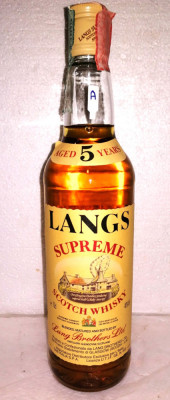 A- WHISKY LANGS SUPREME, AGED 5 YEARS, CL 70 GR 40 ANII 90/2000 IMP. DAB ITALY foto