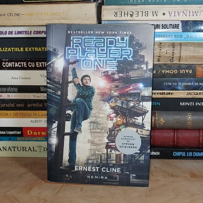 ERNEST CLINE - READY PLAYER ONE ( ROMAN SF ) , NEMIRA , 2018 * foto