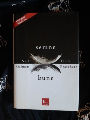Neil Gaiman - Semne bune foto