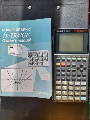 Calculator stiintific Casio FX-7700 GE. inclusiv manualul original foto
