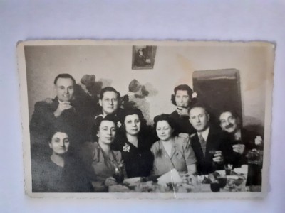 Fotografie tip CP de grup din Rom&amp;acirc;nia &amp;icirc;n 1949 foto
