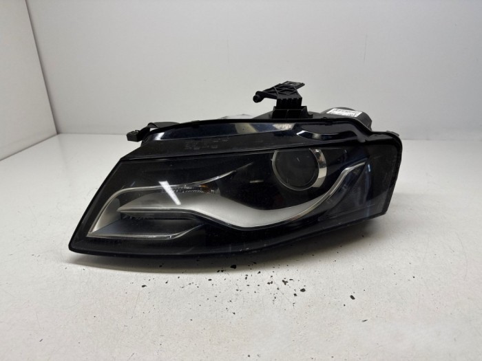 Audi A4 S4 B8 8K Headlight/headlamp 1307023425