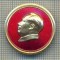 Y 694 INSIGNA -MAO ZEDONG - PRESEDINTE CHINEZ -PENTRU COLECTIONARI