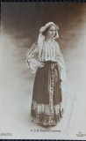 Fotografie tip Carte Postala, A.S.R. Printesa Elisaveta in costum popular