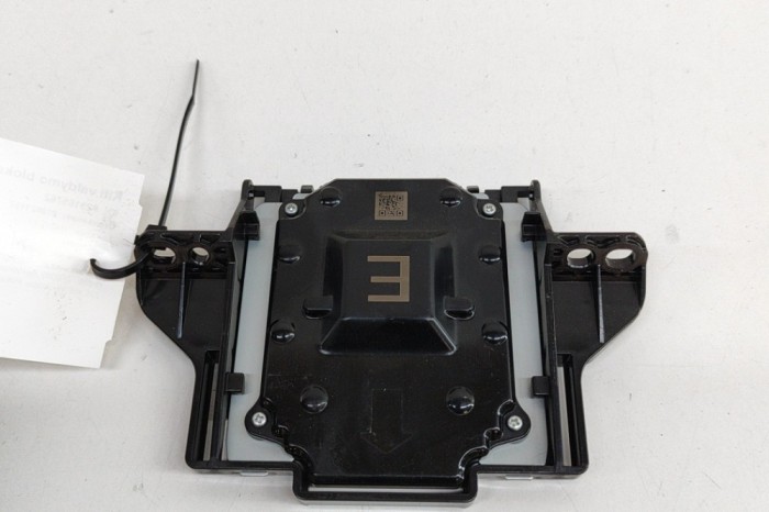 Antena TOYOTA RAV 4 V XA50 2022 OEM: 86862-42010,86880-52020 | 25165762