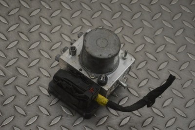 Pompa ABS TESLA MODEL Y 2022 OEM: 1044745-00-B 23114398 foto