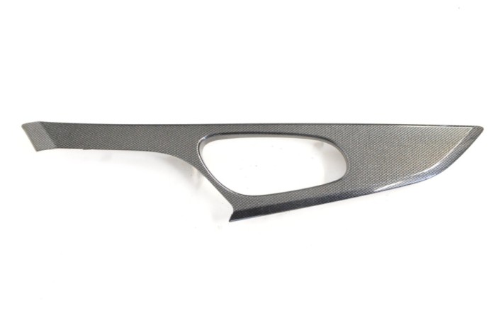 Ornament panou ușă dreapta față NISSAN X-TRAIL T32_ 2015 OEM: 806824CL0A 11834932