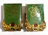 INSIGNA PIONIER START SPRE VIITOR FARA CLASA EMAIL RECE LOT DOUA INSIGNE NUANTE DIFERITE PIONIERI ( CITITI DESCRIEREA )