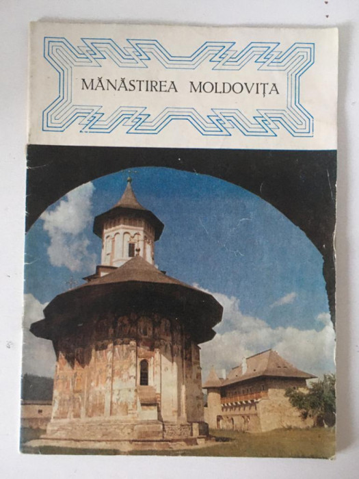 Pliant vechi Manastirea Moldovita, text in mai multe limbi internationale