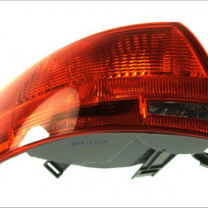 Stop spate lampa Audi A4 (B7) COMBI 11.2004-03.2008 BestAutoVest partea Stanga exterior fara suport becuri