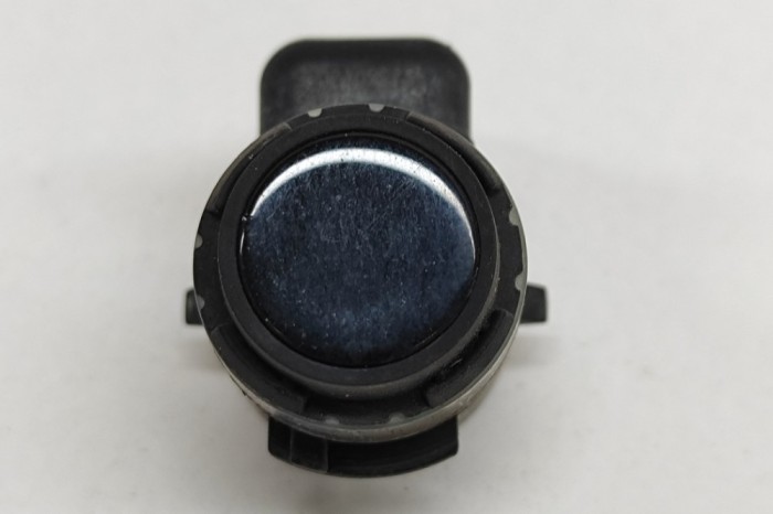 Senzor de parcare față VOLVO V90 II 2019 OEM: 31471007 21837651