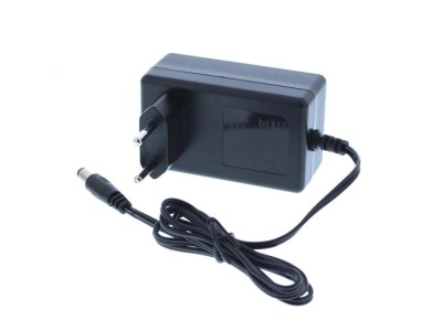 Alimentator AC/DC 12V 2A conector 5.5x2.1x10mm Well foto