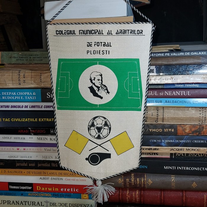 FANION * COLEGIUL MUNICIPAL AL ARBITRILOR DE FOTBAL PLOIESTI