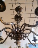 Spectaculos candelabru de dimensiuni mari foarte vechi din bronz masiv cu 8 brațe