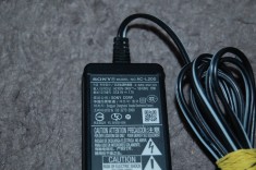 Alimentator Camera Video Sony AC-L200 8.4V 1.7A
