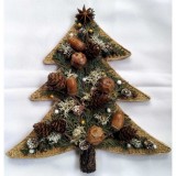 Magnet de frigider - Brad impodobit cu elemente naturale 27 cm