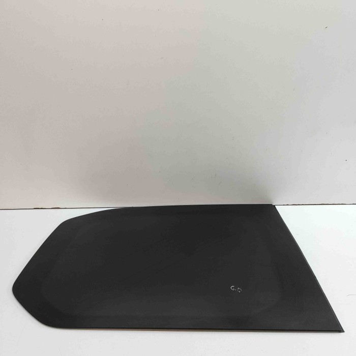 Geam lateral dreapta spate VW MULTIVAN T7 STM, STN 2024 OEM: Minibus / passenger | 32577323