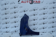 Aripa dreapta Renault Scenic 3 An 2009-2013 foto