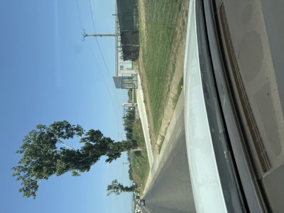 Teren intravilan l‐a ieșire spre matca 2500m foto