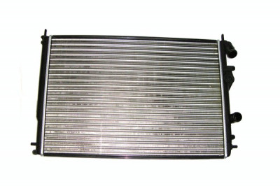 Radiator racire Dacia Logan 2004-2008 motorizare 1.5 dci 48/50/62kw / 1.6 77kw, cu AC , Sandero 2008-2012 1.5 dci, 50kw si Renault Megane 1999-2003 1 foto