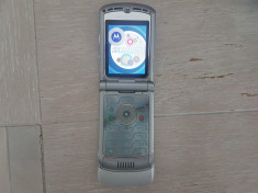 Telefon Rar Clapeta Motorola Razr V3 silver Livrare gratuita! foto