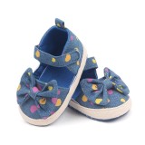 Pantofiori albastri cu inimioare colorate (Marime Disponibila: 3-6 luni