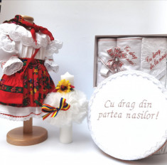Set Traditional Botez - Costumas fetita Trusou Cutie pentru trusou Lumanare 3 foto