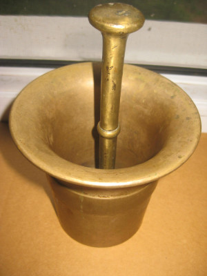 B581- Mojar bronz masiv 3 kg anii 1900-1930. foto