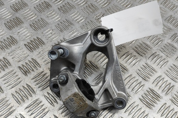 Suport stabilizator dreapta spate PORSCHE 911 992 2024 OEM: 9GT505262B,9GT.505.262.B,9GT511418A,9GT.511.418.A 25270503