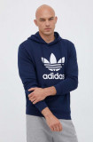 Cumpara ieftin Adidas Originals hanorac de bumbac barbati, culoarea albastru marin, cu glugă, cu imprimeu