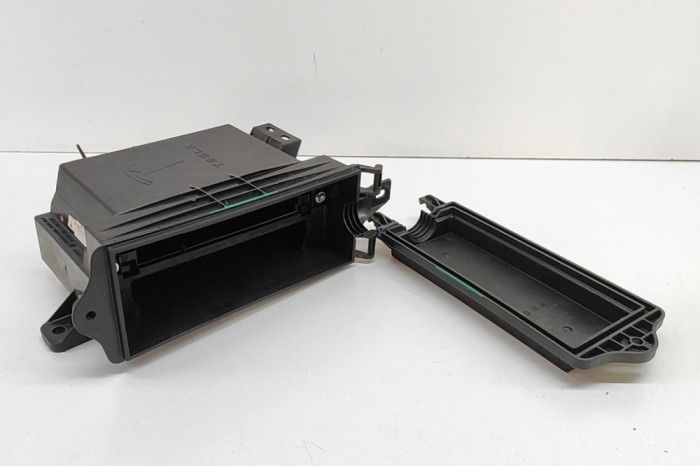 Alt modul de control TESLA MODEL X 2020 OEM: 2058358-03-C,3135453-00-B 29809638